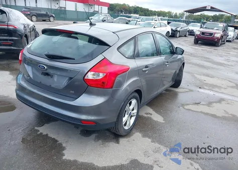 2014 Ford Focus Se z USA, uszkodzony, nr VIN 1FADP3K28EL437320